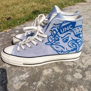 CUSTOM CHUCK TAYLOR BY COLDWORLD LLC